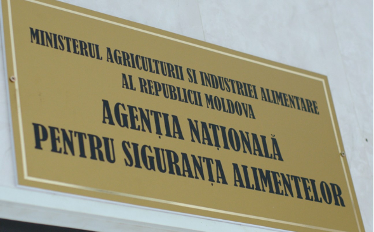 Un lot de lapte praf pentru bebeluși, rechemat din magazine