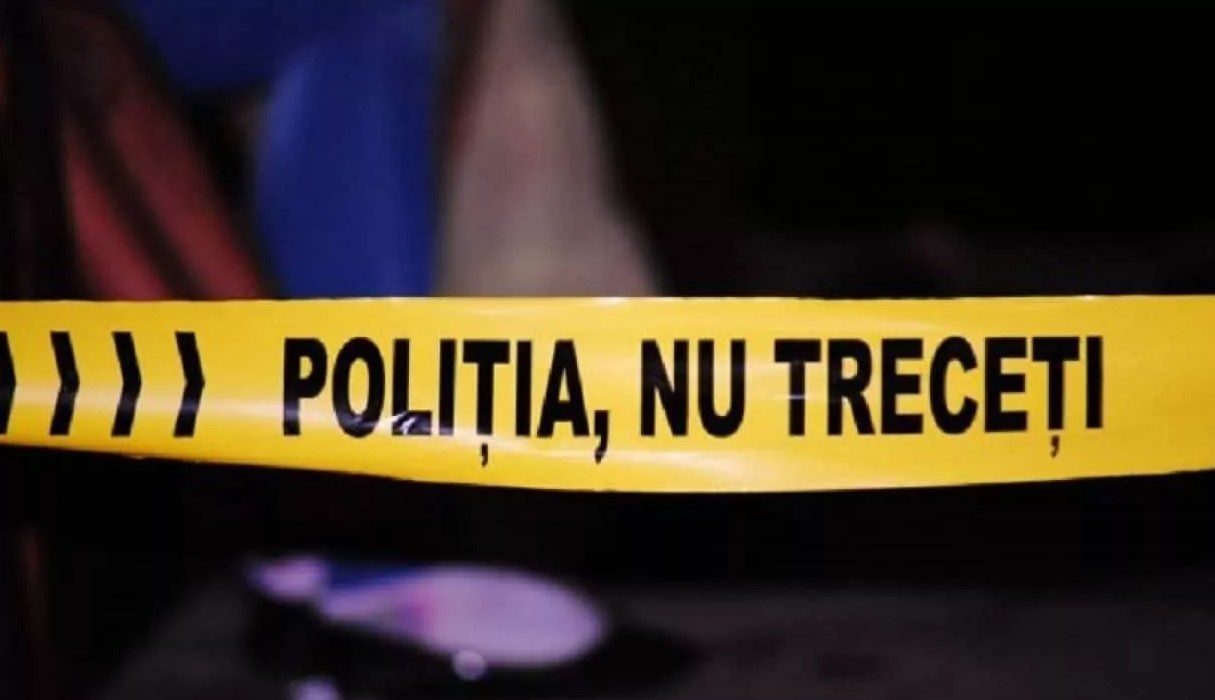 Caz șocant la Cărpineni. Cadavrul unui bărbat sfâșiat de un câine, depistat într-o gospodărie