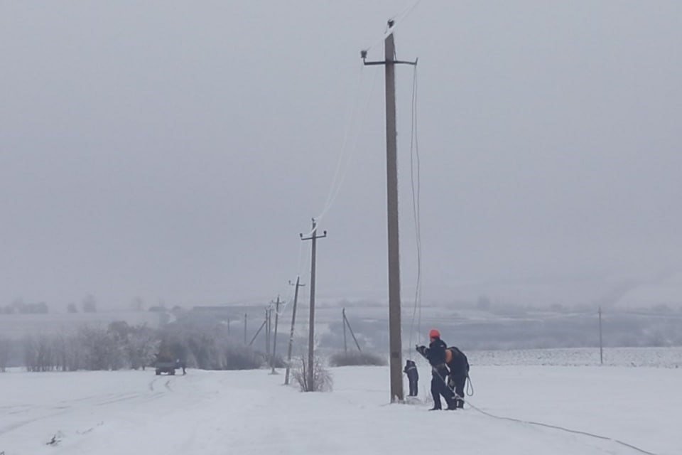 Guvernul reduce ziua de muncă pe 30 ianuarie și mobilizează echipe suplimentare de intervenție