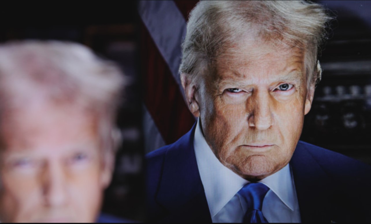 Analiză // Renașterea „teoriei nebunului”. Strategia din spatele aparentei lipse de predictibilitate a lui Trump și riscul unui efect de bumerang