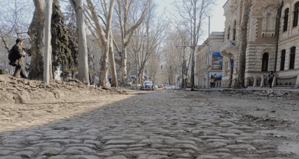 Lucrările de reparație a caldarâmului de pe strada 31 August 1989 ar putea începe în acest an