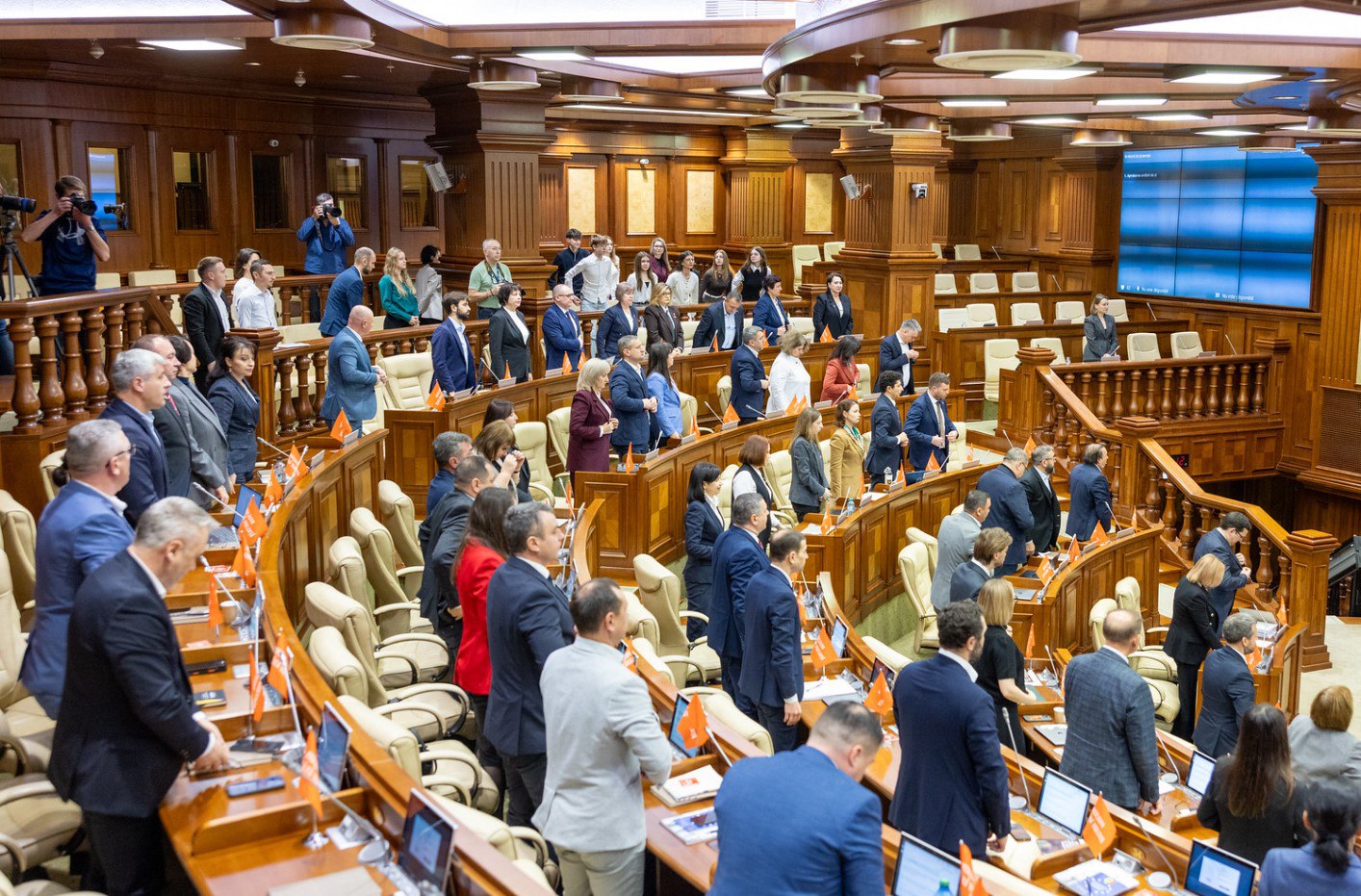 LIVE // Ședința plenară a Parlamentului din 5 februarie. Moțiunea simplă împotriva ministrului agriculturii, pe ordinea de zi