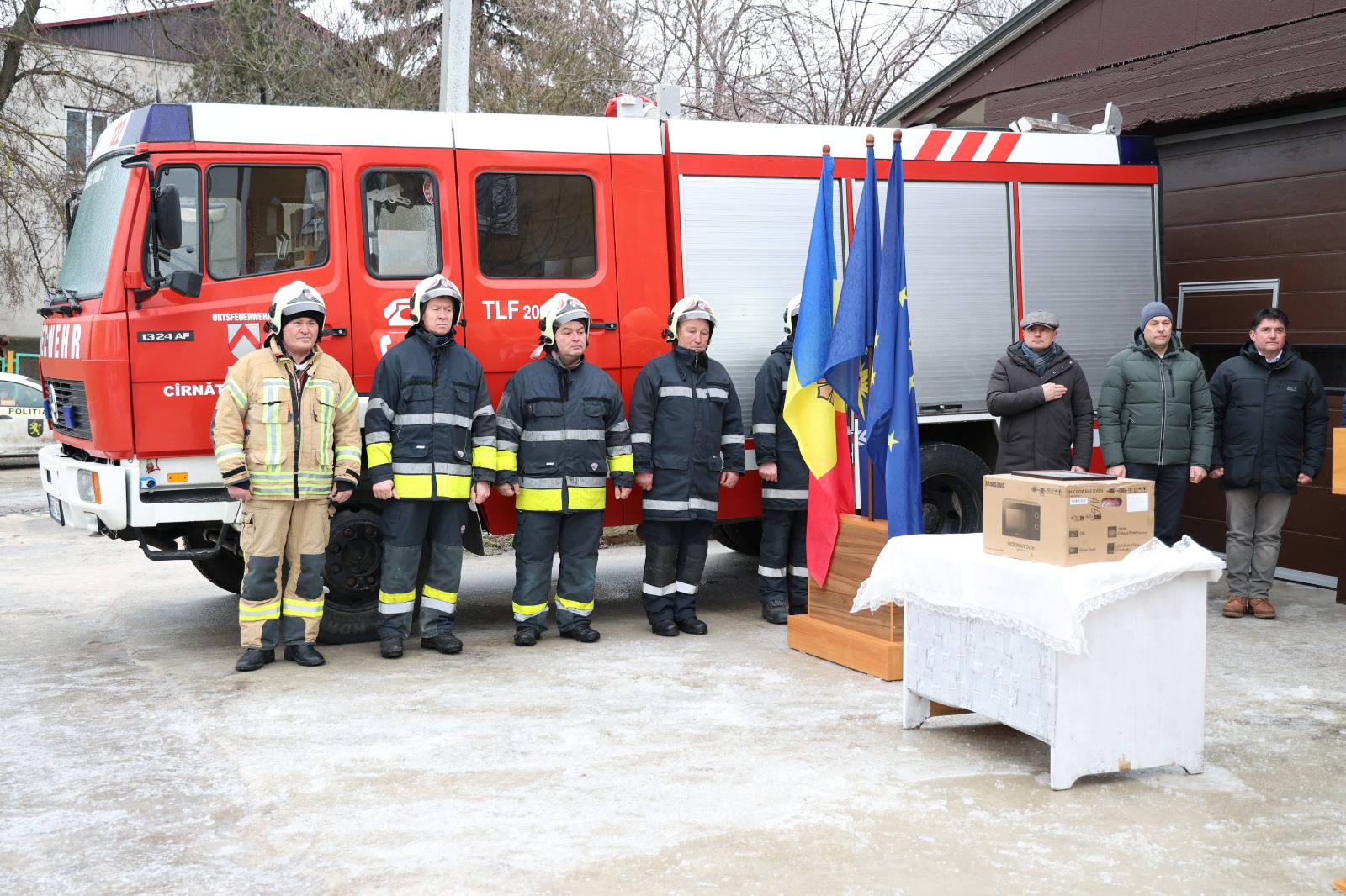 FOTO // Post voluntar de salvatori și pompieri, inaugurat la Cârnățenii Noi