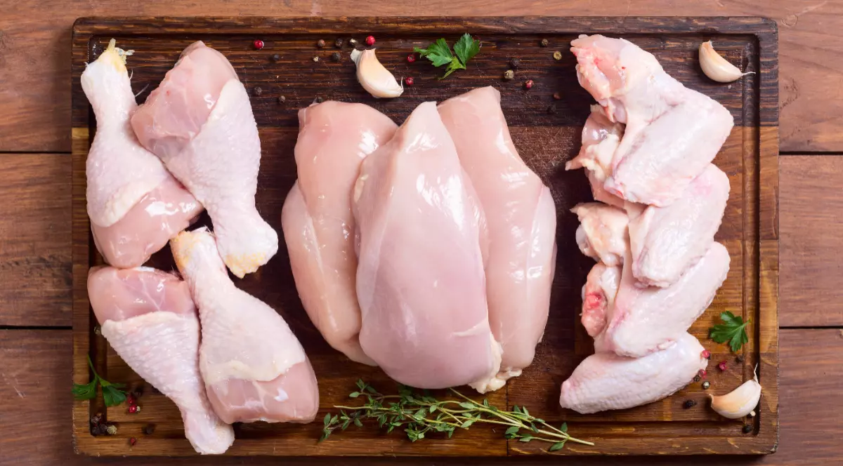 Republica Moldova, autorizată să exporte carne de pasăre în UE