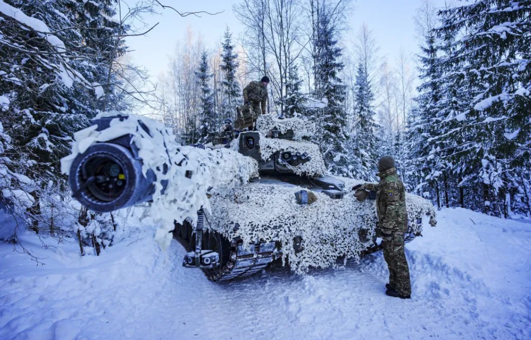 Semnal de alarmă dat de șefii armatelor britanică și germană. „Rusia s-a deplasat decisiv spre vest”