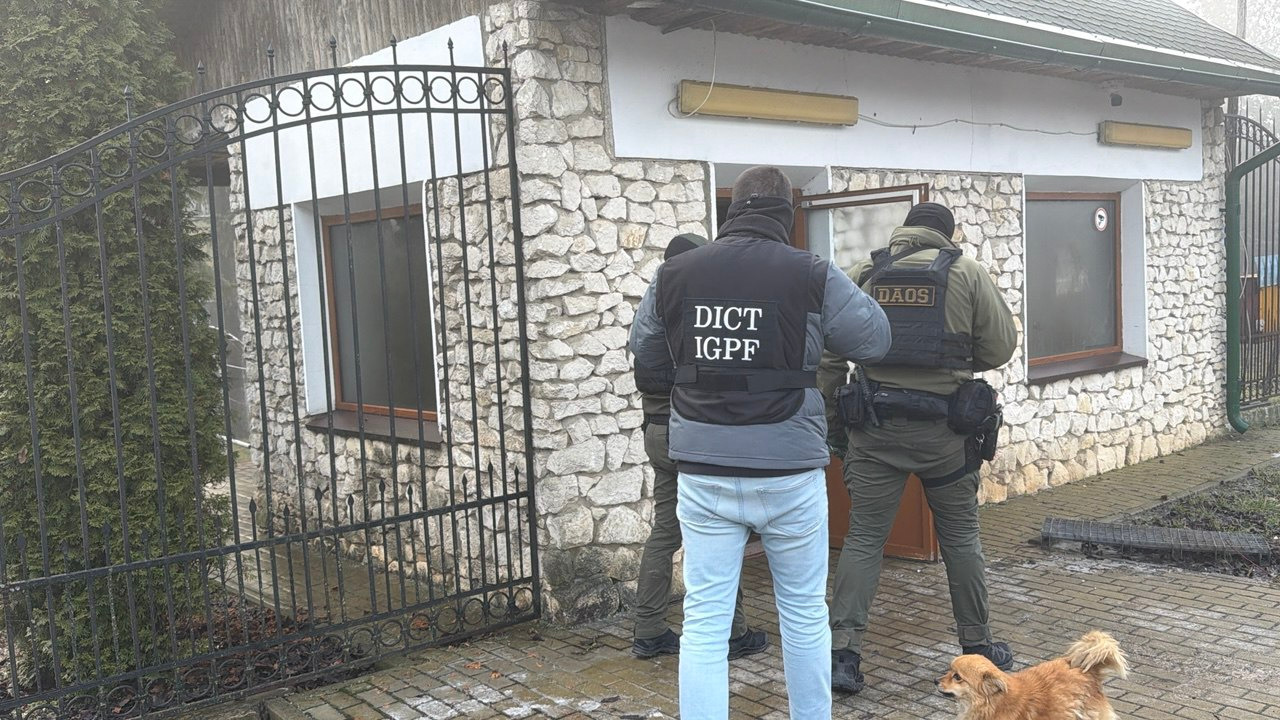 A exportat ani la rând vinuri cu denumirea unei mărci franceze. O companie din R. Moldova, cercetată pentru încălcarea drepturilor de autor