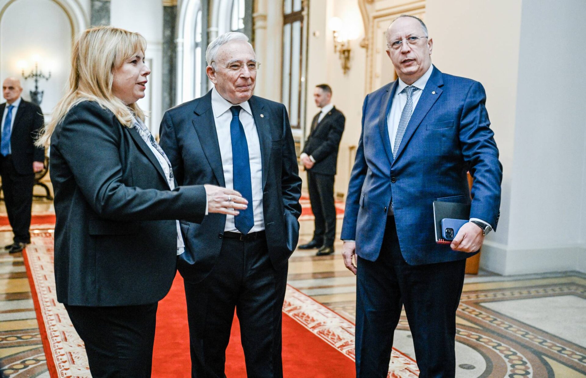 Parteneriat strategic între BNM și BNR, discutat la București