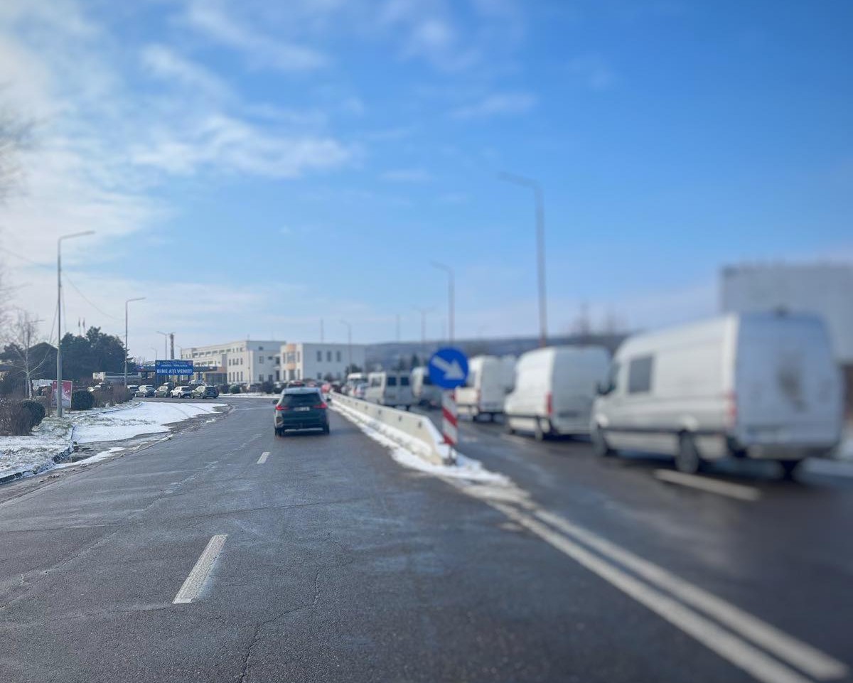 Toate restricțiile pentru camioane și autocare, ridicate la frontieră
