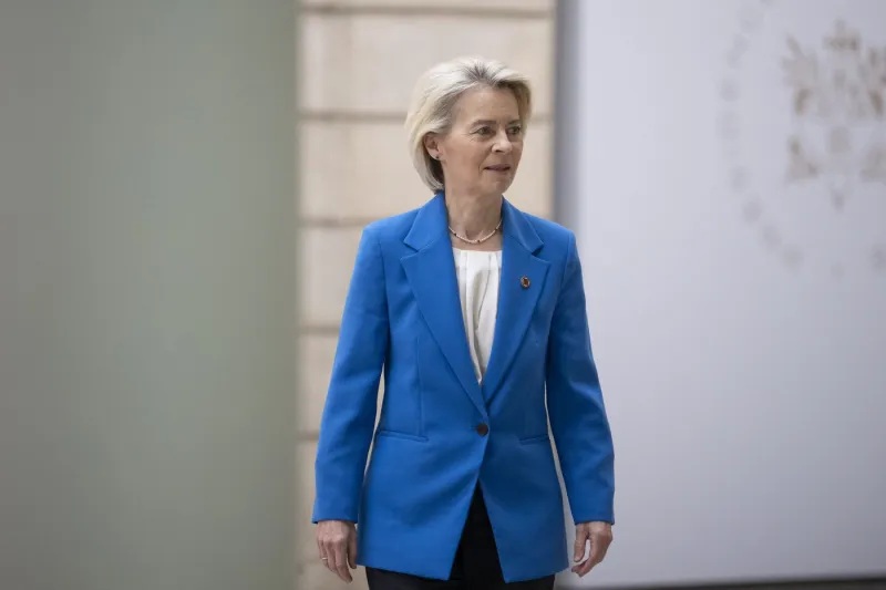 VIDEO // Von der Leyen, a zecea sa vizită la Kiev în ziua în care se împlinesc patru ani de război: „Pentru a transmite un mesaj clar atât poporului ucrainean, cât și agresorului”