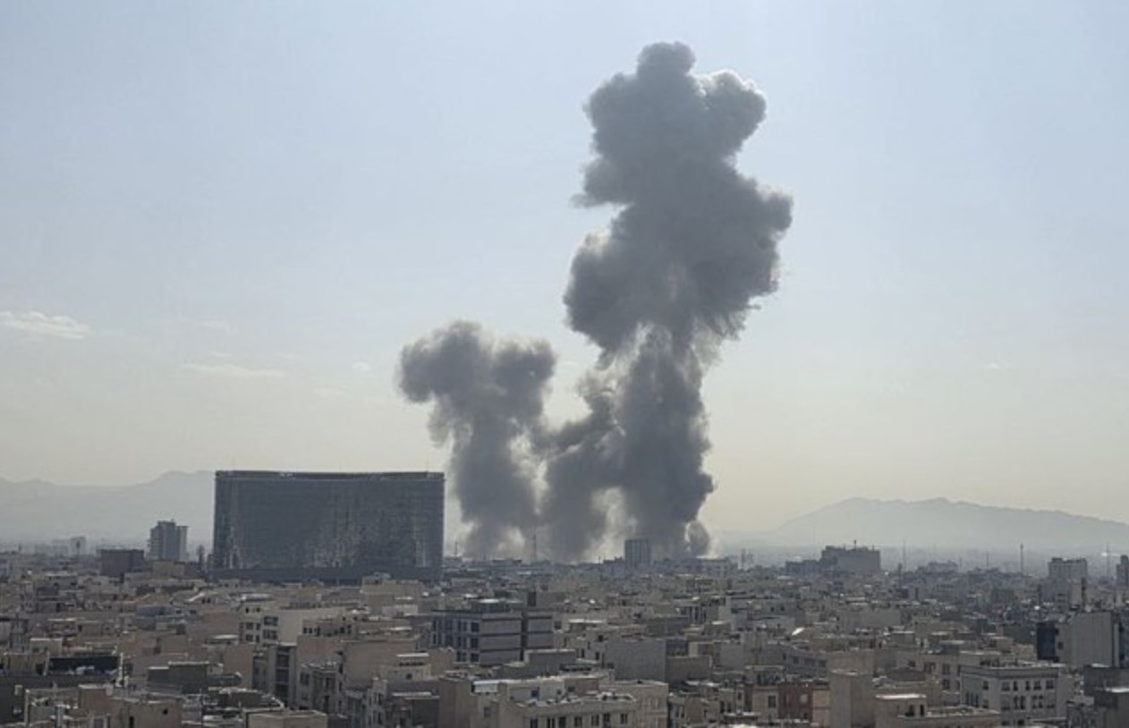 Israelul a lansat un atac preventiv asupra Iranului. Operaţiunea, planificată în coordonare cu Washingtonul