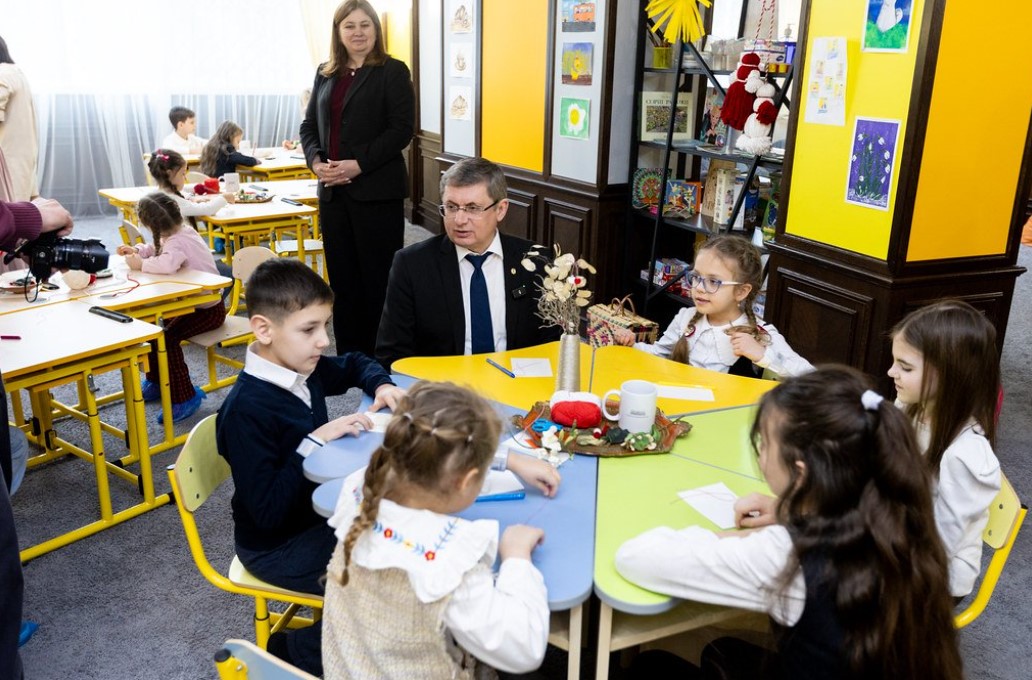 Mărțișorul – tradiție, incluziune și integrare la Parlament