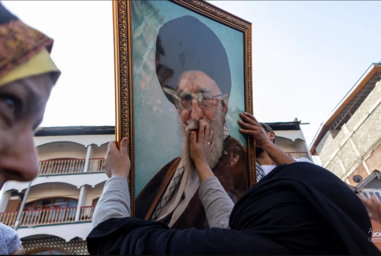 Atacul din Iran: Cum l-au depistat și omorât SUA și Israel pe ayatollahul Khamenei. Cui au arătat fotografia