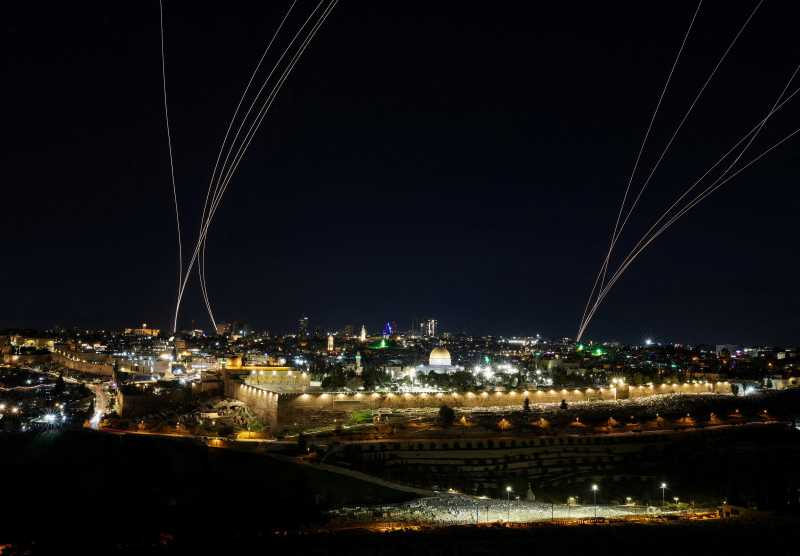 Explozii la Ierusalim după o alertă de rachete iraniene