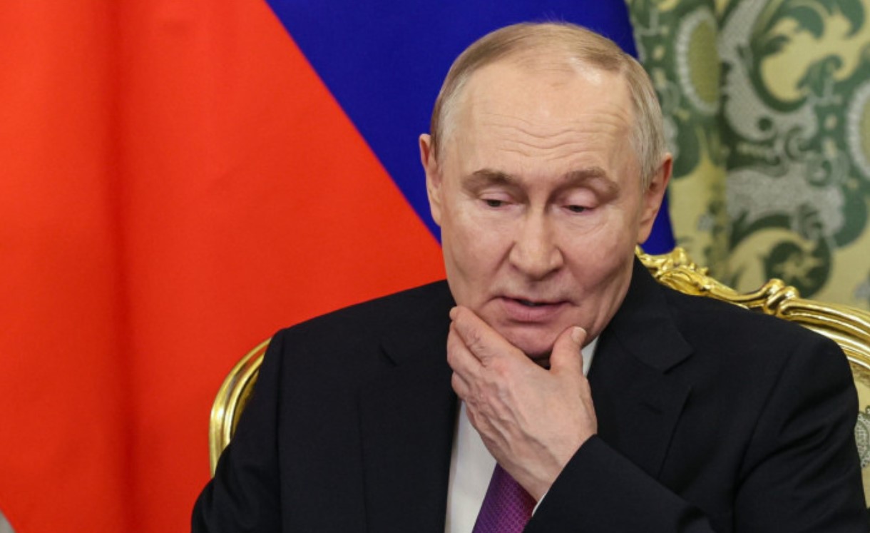 De ce uciderea lui Khamenei i-a adâncit paranoia lui Putin