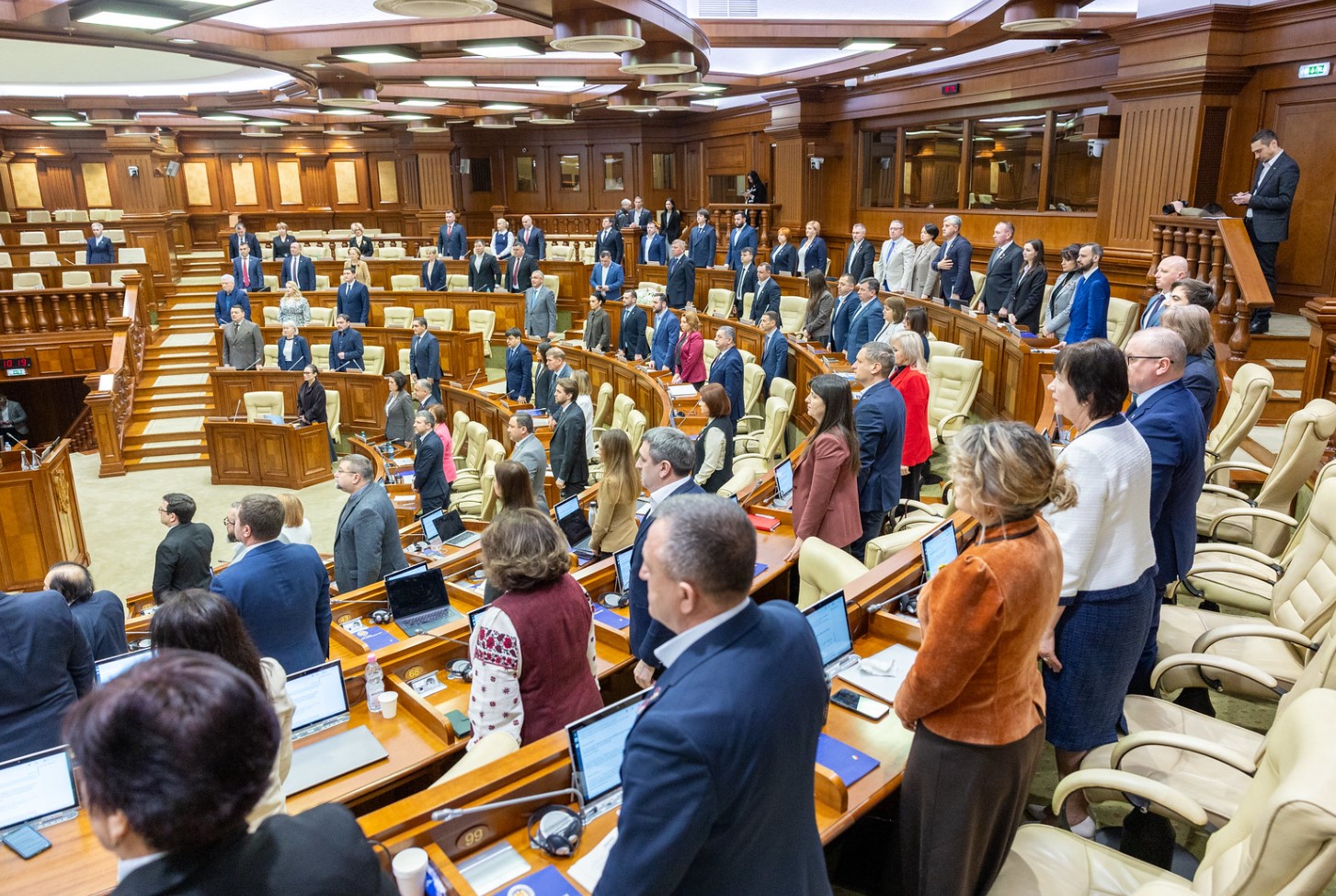 LIVE // Ședința plenară a Parlamentului din 6 martie