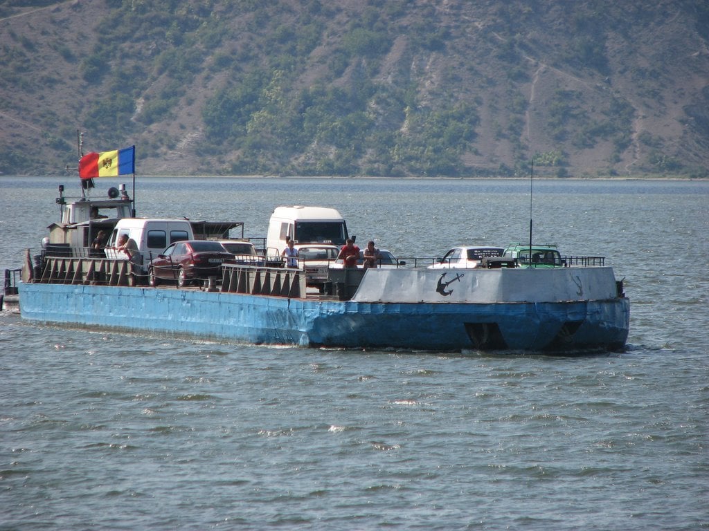 Bacul de la Molovata circulă din nou, după două luni de pauză