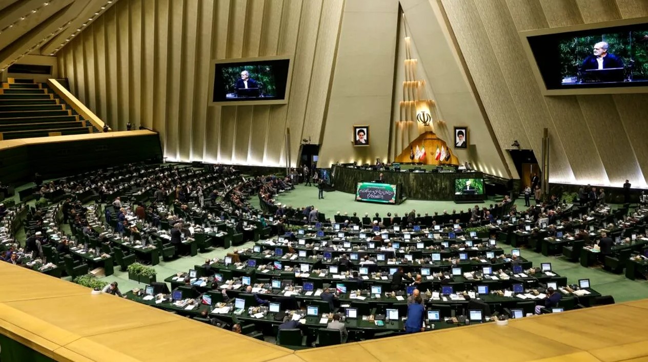 Israelul anunță că va urmări fiecare succesor al lui Khamenei din Iran