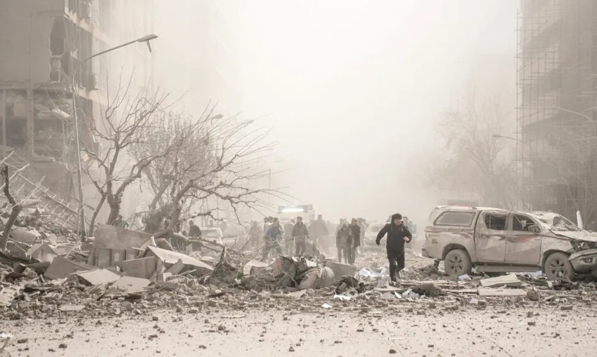 Iranul a lovit orașe israeliene și o bază aeriană din Iordania