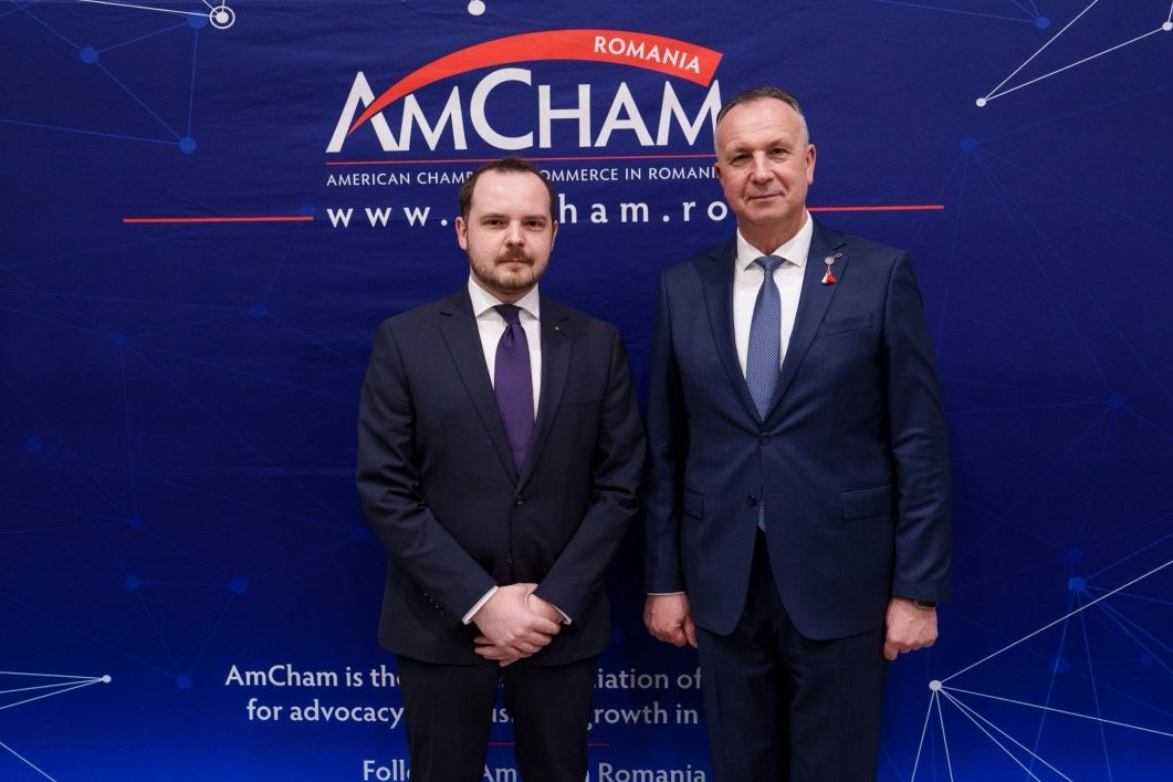 Facilitarea accesului R. Moldova la noi medicamente, discutată de Emil Ceban cu ministrul sănătății din România