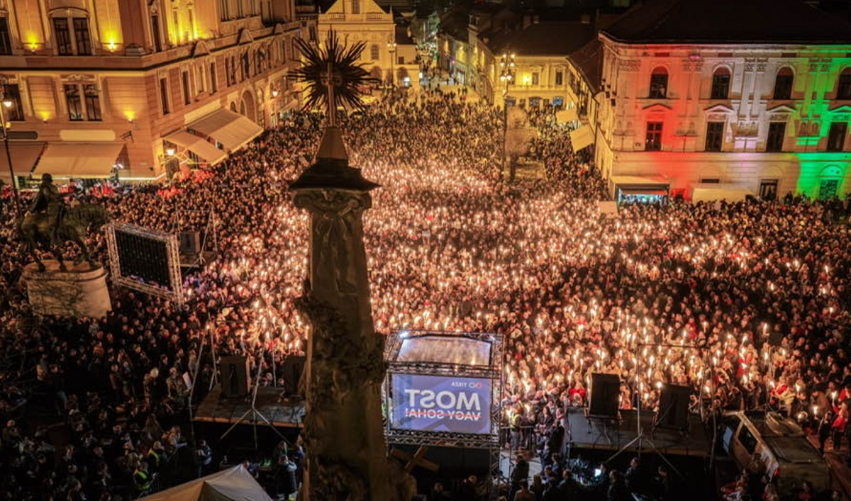 „Rușii să plece acasă!” Liderul opoziției din Ungaria afirmă că spionii Moscovei încearcă să influențeze alegerile