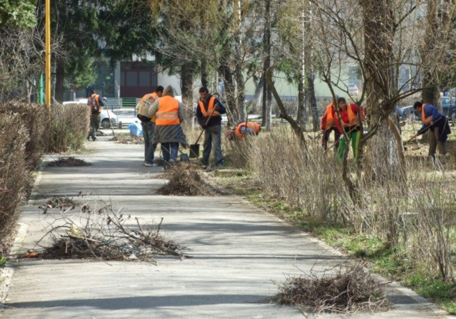 În municipiul Chișinău a început curățenia generală de primăvară