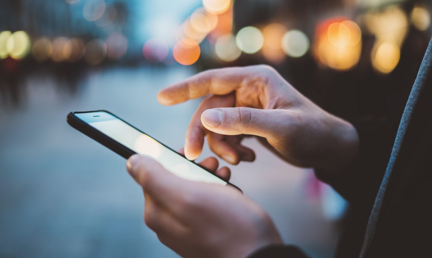 Cetățenii își pot verifica online veniturile și prestațiile din asigurările sociale