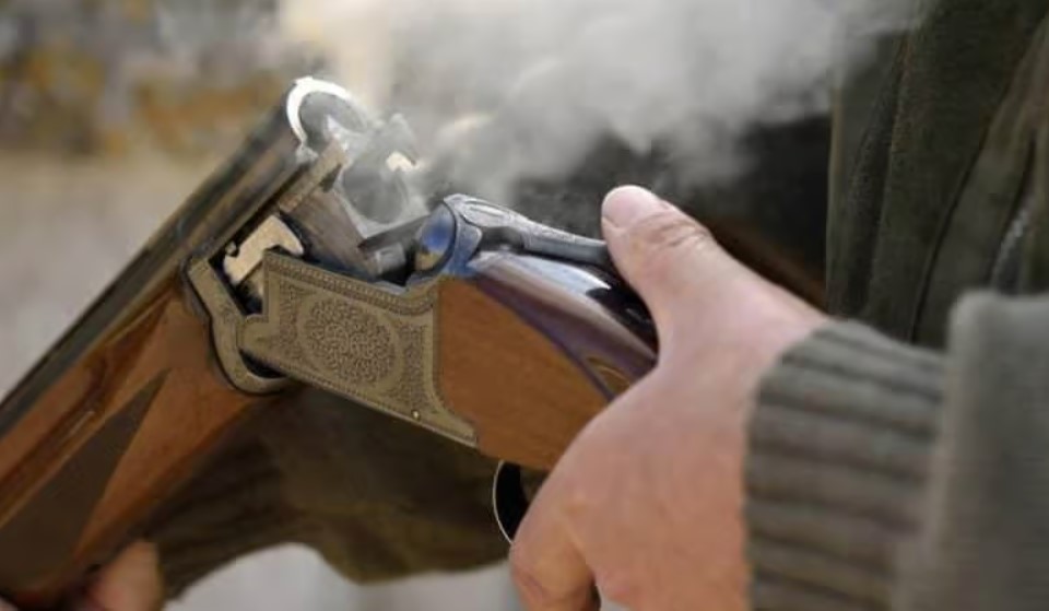 Și-au omorât amicul de pahar, iar cadavrul l-au aruncat lângă un cimitir. Doi bărbați din Briceni, trimiși în izolator