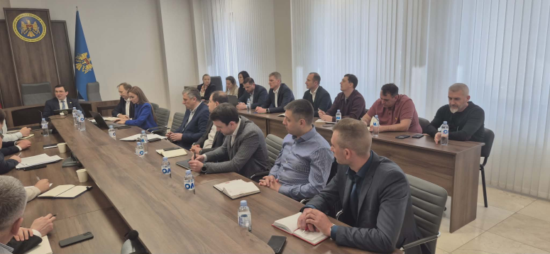 ANRE accelerează liberalizarea pieței gazelor naturale: consumatorii noncasnici mari, obligați să iasă pe piața liberă până la 1 aprilie