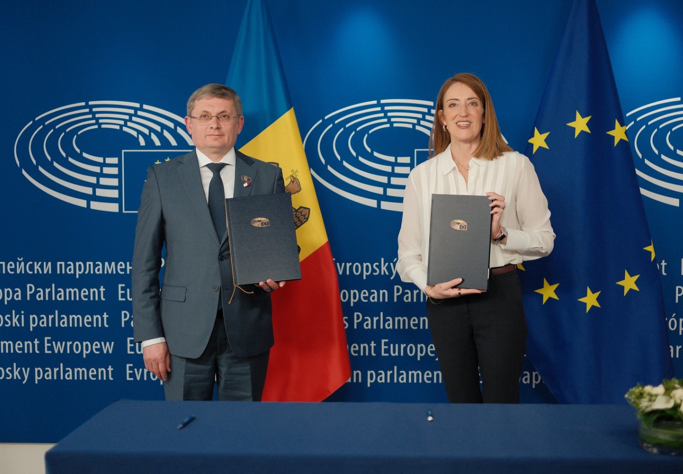 Igor Grosu și Roberta Metsola au semnat un nou memorandum: Parlamentul R. Moldova, mai aproape de standardele UE