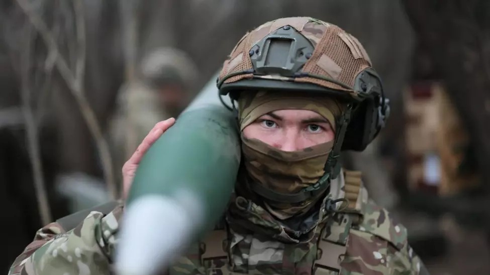 Rușii care se întorc din războiul din Ucraina terorizează orașele în care locuiesc: mulți dintre ei sunt foști criminali