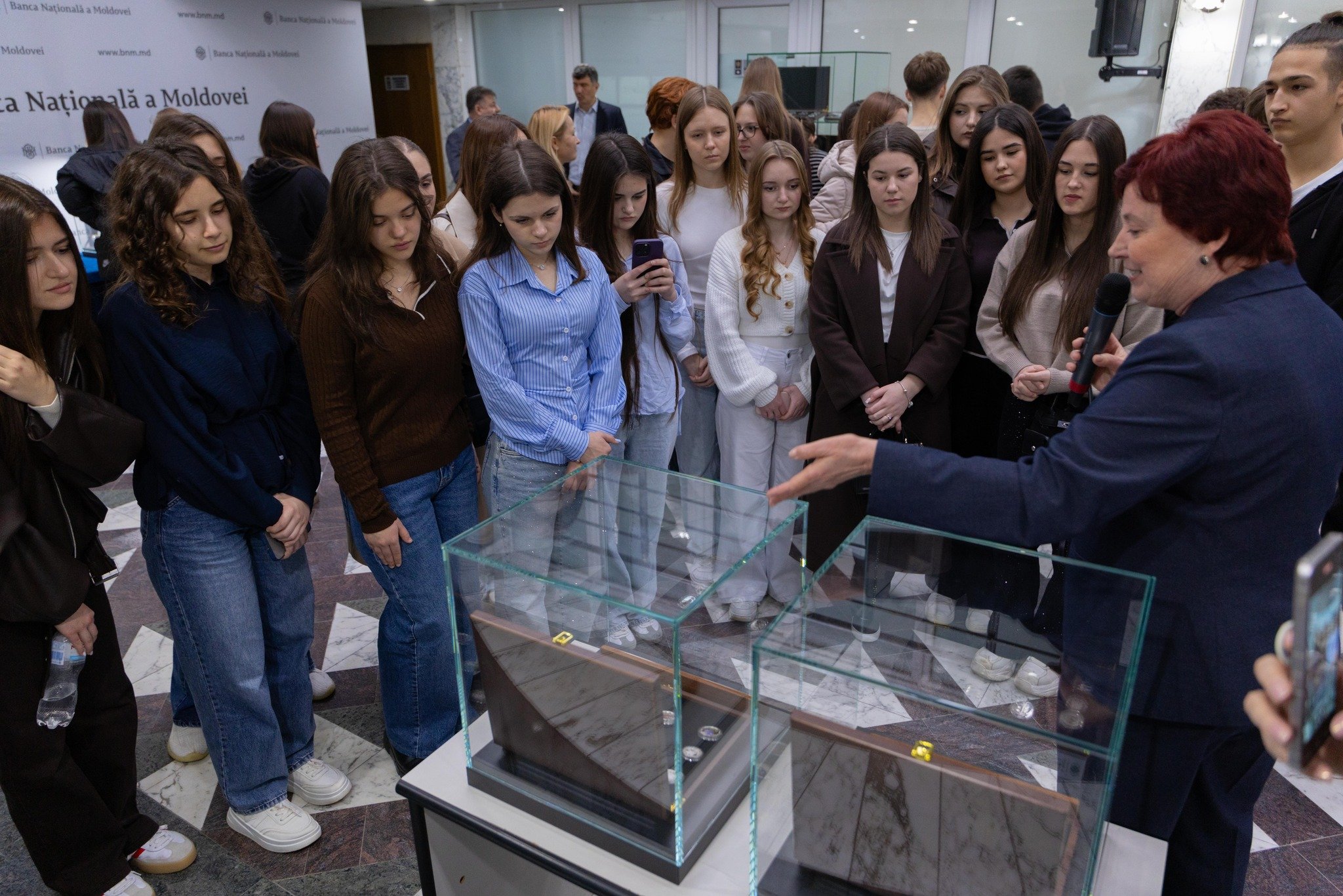 Aproape două mii de participanți la Global Money Week, organizată de BNM