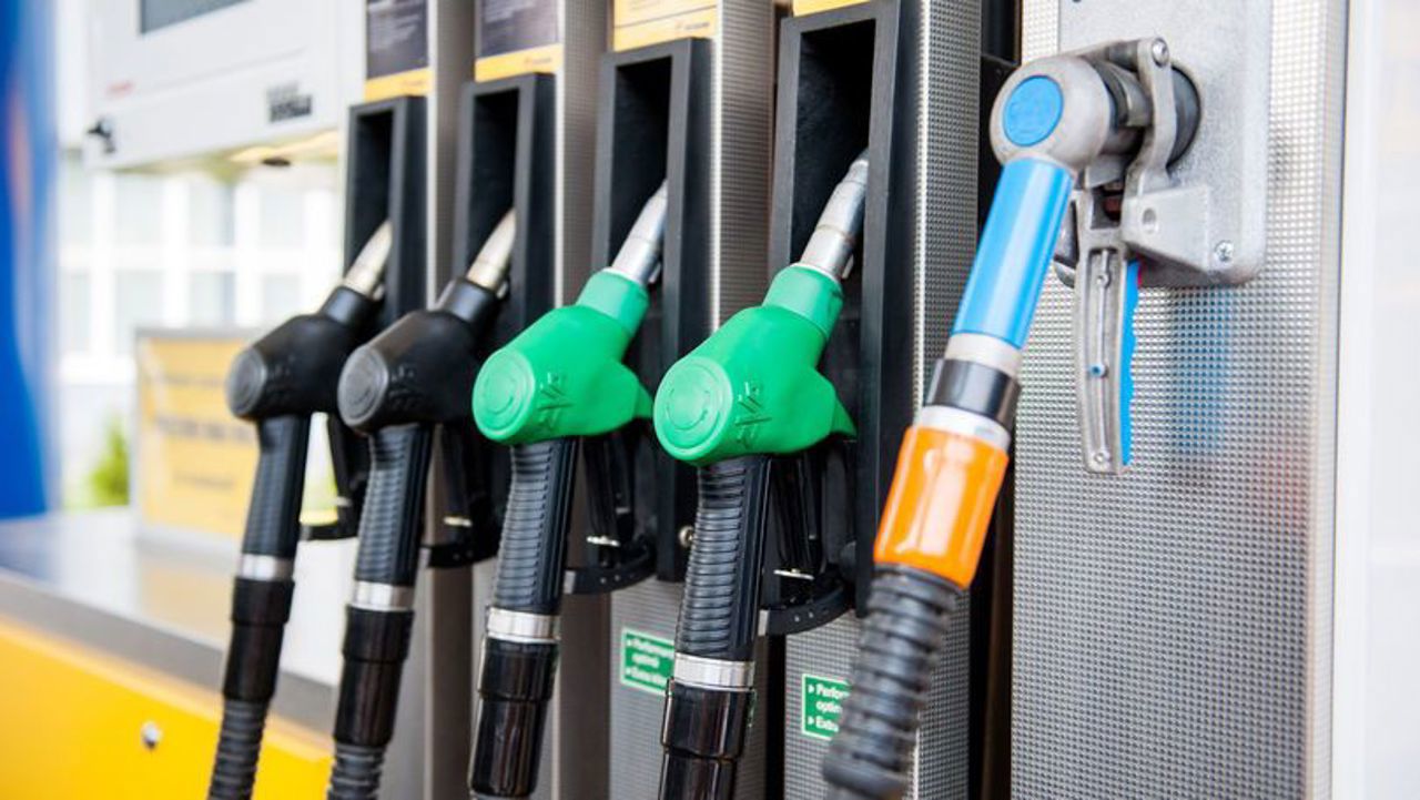 Importuri de carburanți: peste 2000 de tone de motorină și 400 de tone de benzină, livrate pe 23 martie