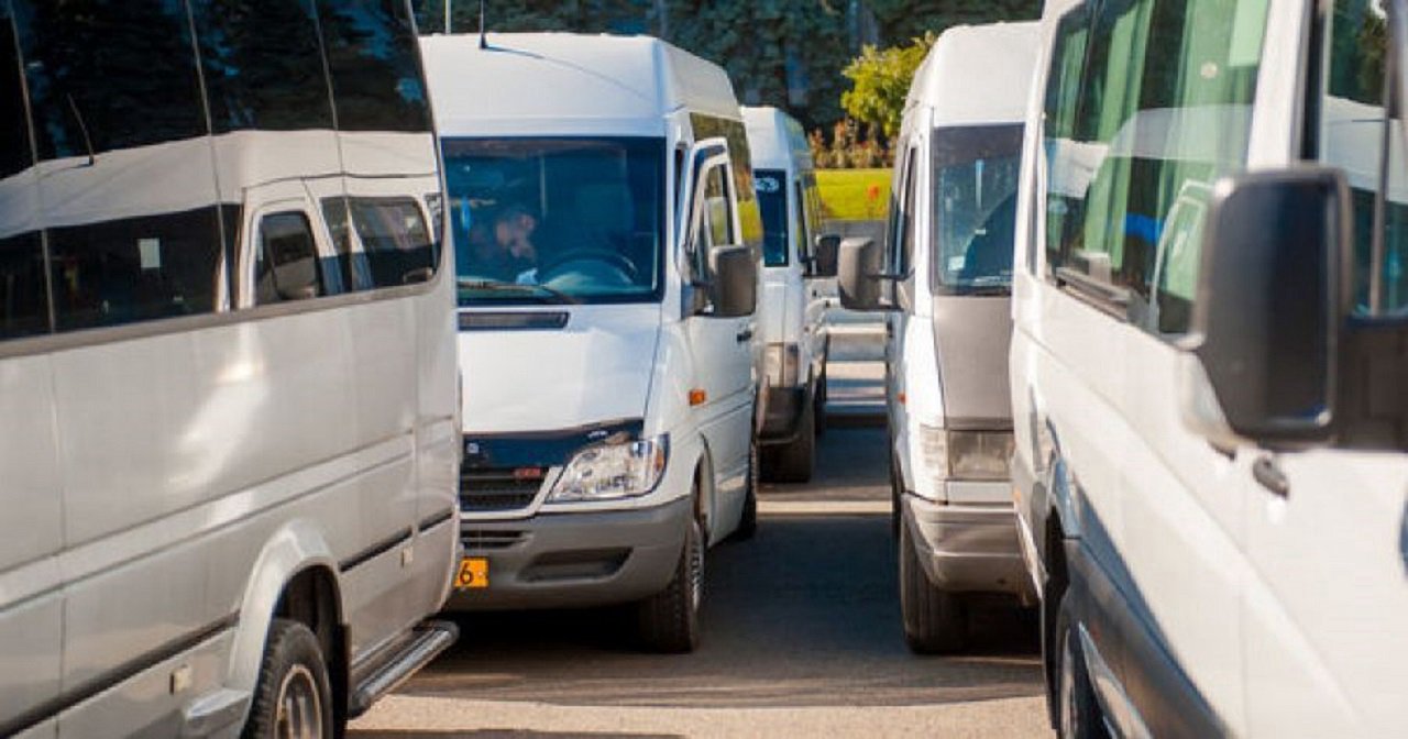 Ping-pong între transportatori și minister. APOTA respinge inițiativa unui tarif temporar și cere aplicarea unei Hotărâri deja existente