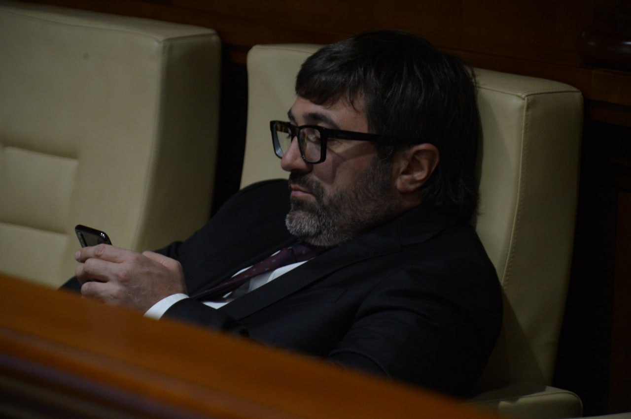 Vladimir Andronachi, reținut pentru 72 de ore. Acuzațiile aduse fostului parlamentar