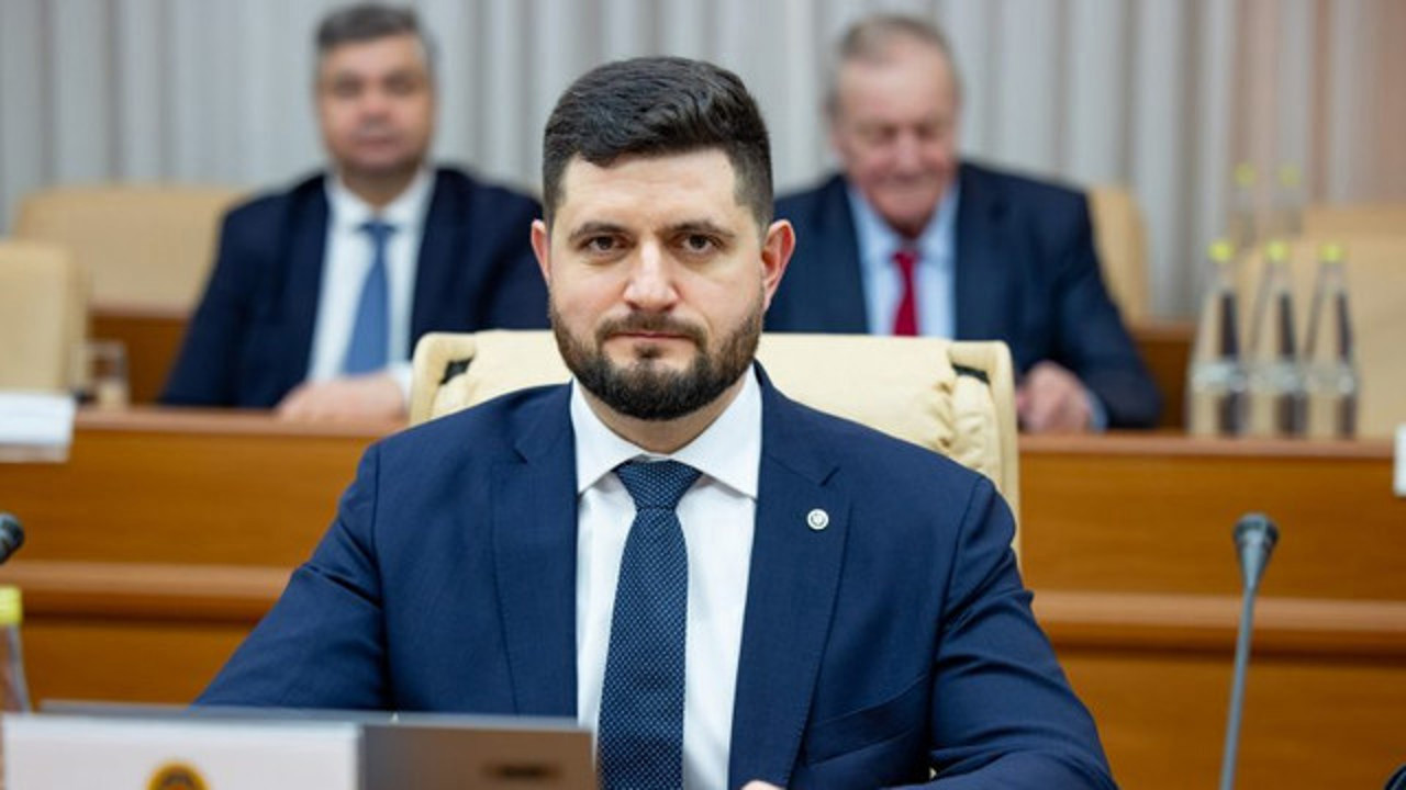 Lucrările de reabilitare la Linia Isaccea - Vulcănești ar putea dura circa o săptămână. Precizările ministrului Energiei în Parlament