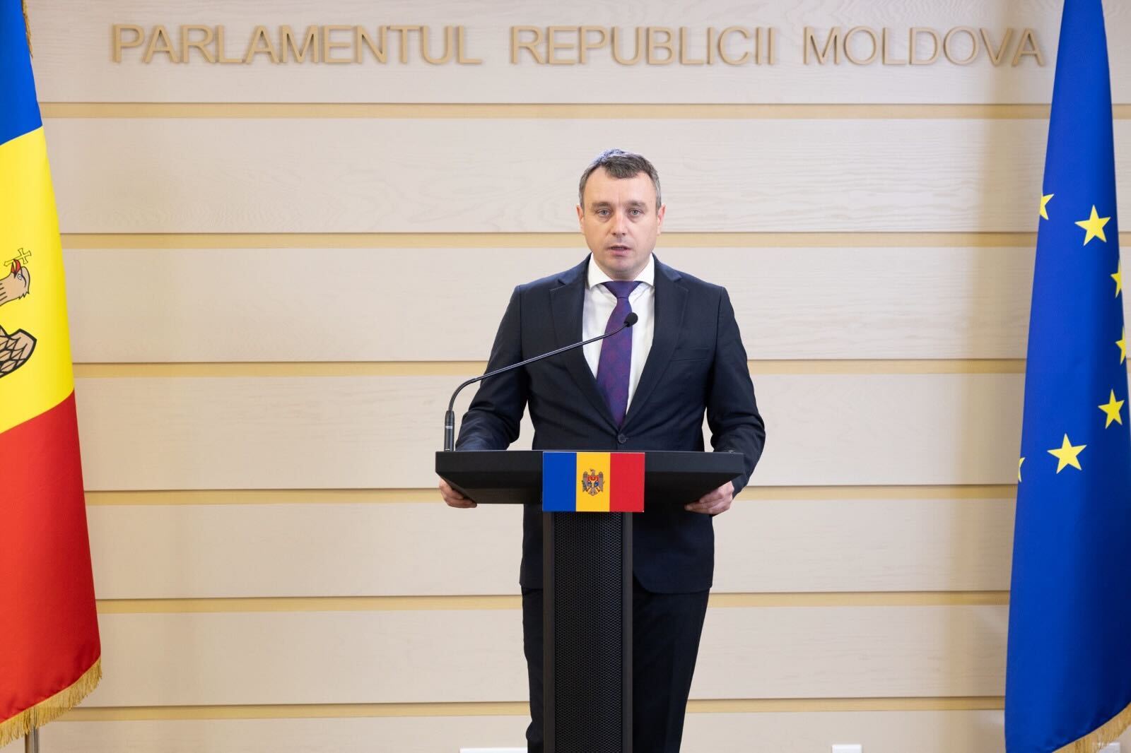 Igor Chiriac: Constituția îi oferă Parlamentului prerogativa de a suspenda activitatea APL