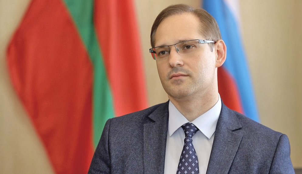 Inepțiile lui Ignatiev. Cere Chișinăului să recunoască „moldoveneasca”, rusa și ucraineana drept limbi de stat în R. Moldova