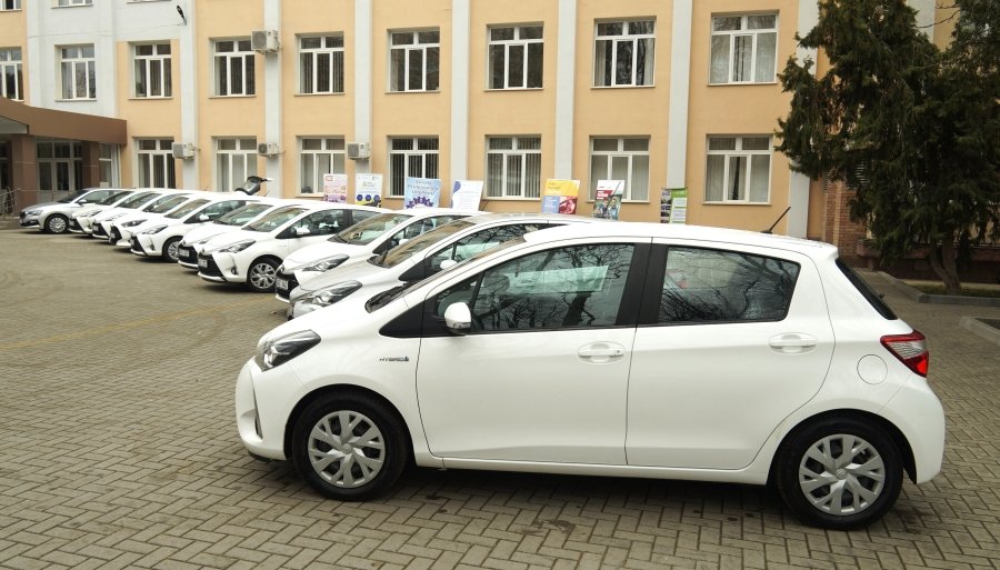 Instituțiile de învățământ profesional tehnic, dotate cu automobile pentru instruirea practică