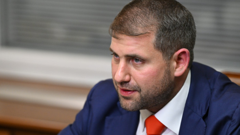 Criptomoneda lui Șor a ajuns până la 43% din piața stablecoinurilor non-dolarizate