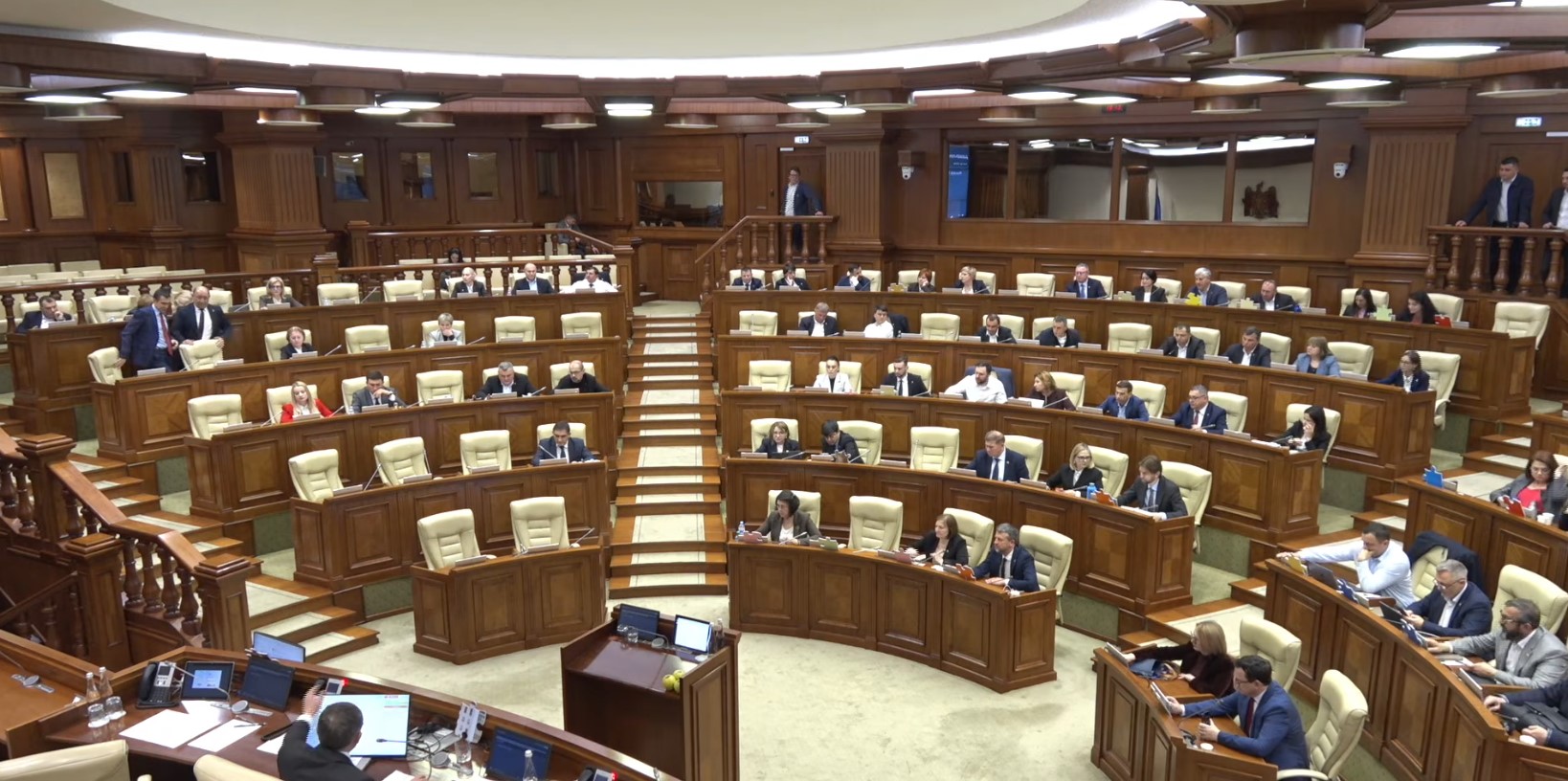 Moțiunea simplă împotriva ministrului muncii, Natalia Plugaru, respinsă