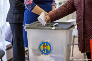 Primii observatori naționali, acreditați pentru alegerile locale noi din 17 mai