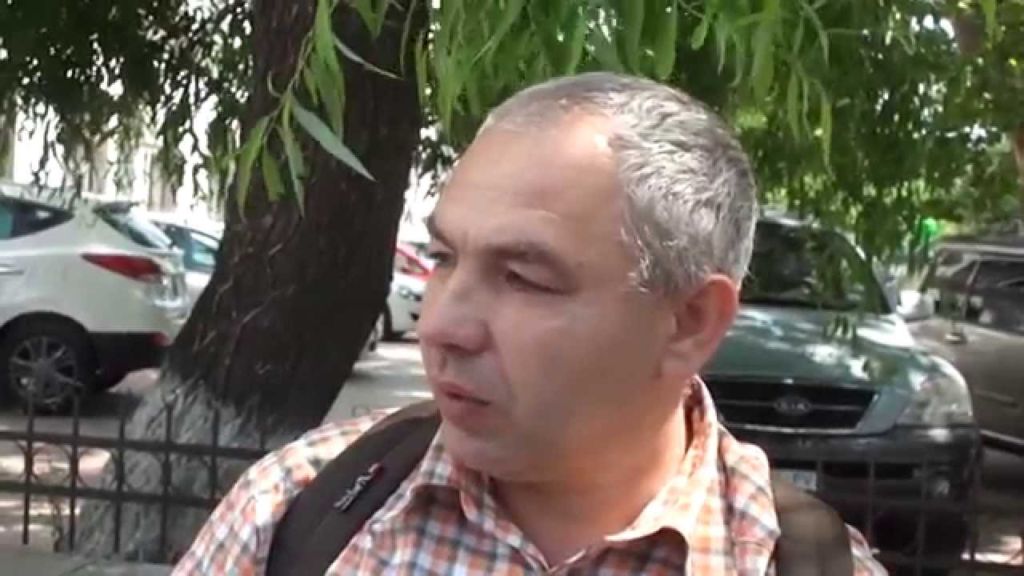 Activistul Anatol Mătăsaru, reținut după o plângere depusă de judecătoarea Ana Cucerescu