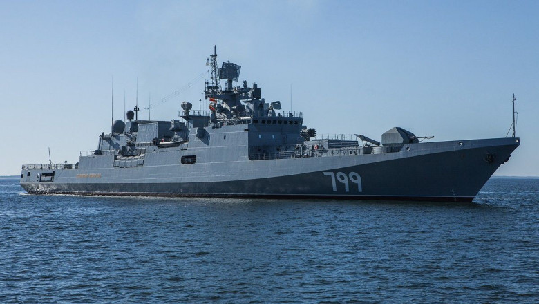 VIDEO // Ucraina susține că a distrus o fregată strategică a Rusiei, într-un atac recent asupra porturilor de la Marea Neagră