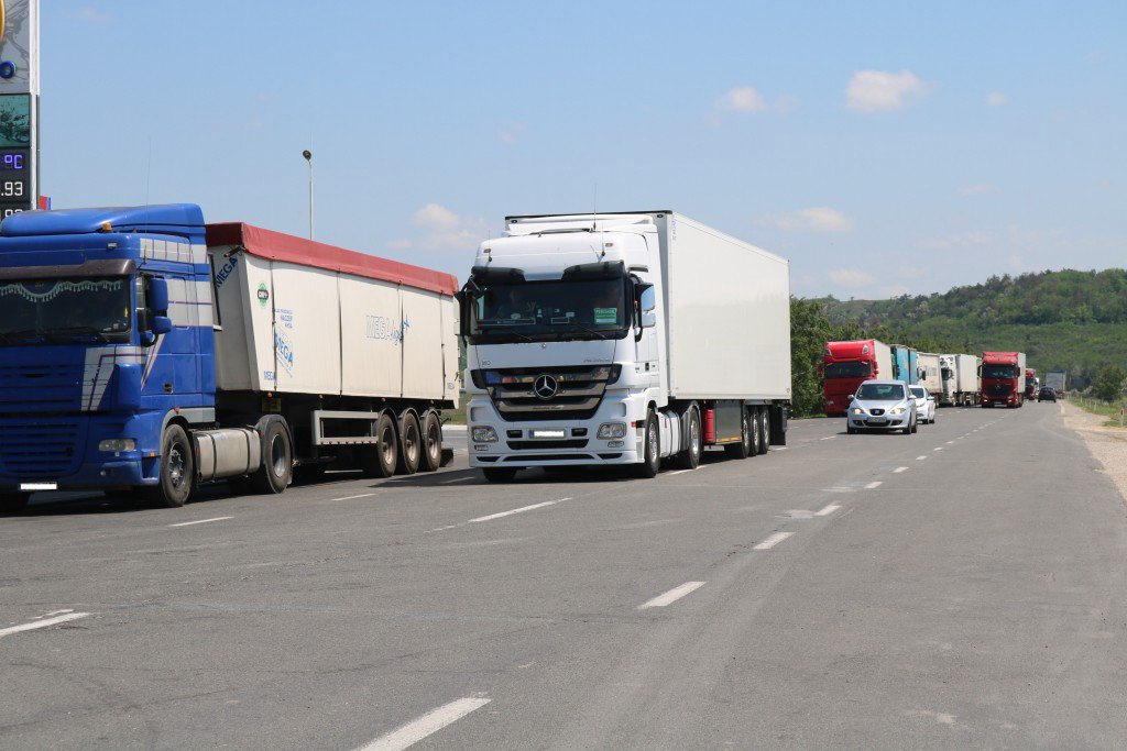 ANTA avertizează transportatorii: Amenzi de până la 1 000 de euro pentru nerespectarea rutelor de tranzit în Ungaria