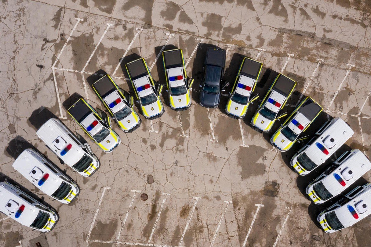Poliția Națională a primit 14 autovehicule noi, pentru intervenții în teren