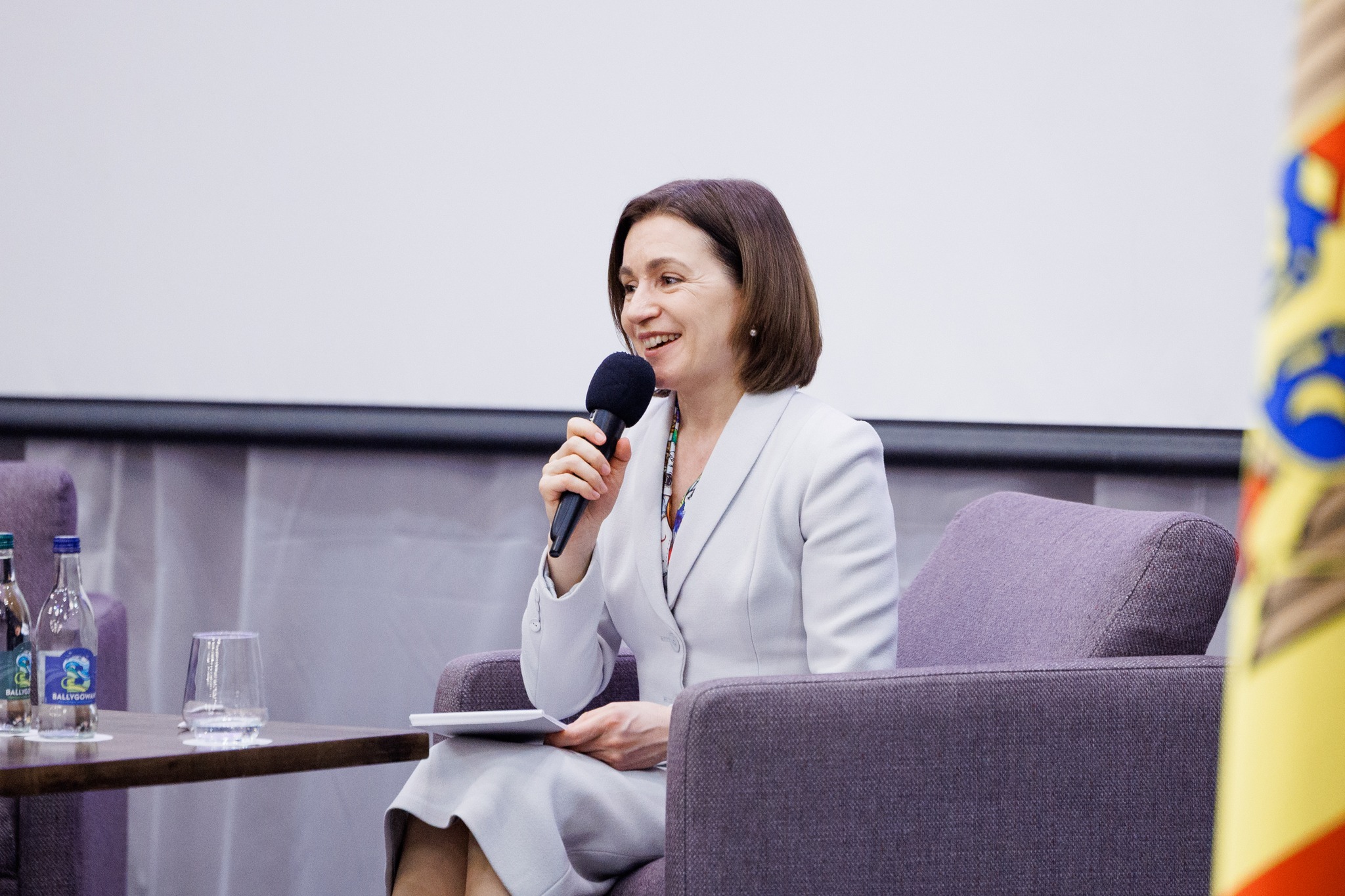 FOTO // „Construim Europa acasă”. Maia Sandu, întâlnire cu diaspora din Irlanda