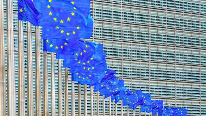 Serbia, pe cale să piardă circa 1,5 miliarde de euro din fonduri UE din cauza regreselor democratice și a legăturilor strânse cu Rusia