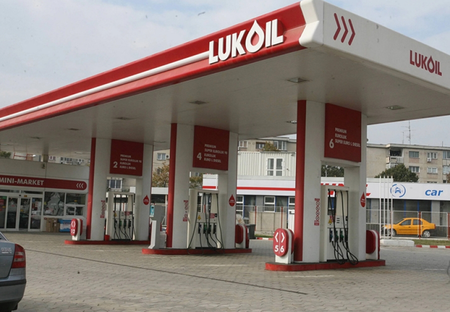 SUA au prelungit derogările de la sancțiuni ale Lukoil. Până când ar putea funcționa stațiile de benzină, inclusiv în România