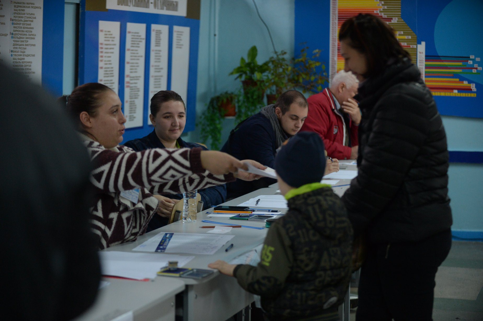 40 de secții de votare vor fi deschise pentru alegerile locale noi și referendumurile locale