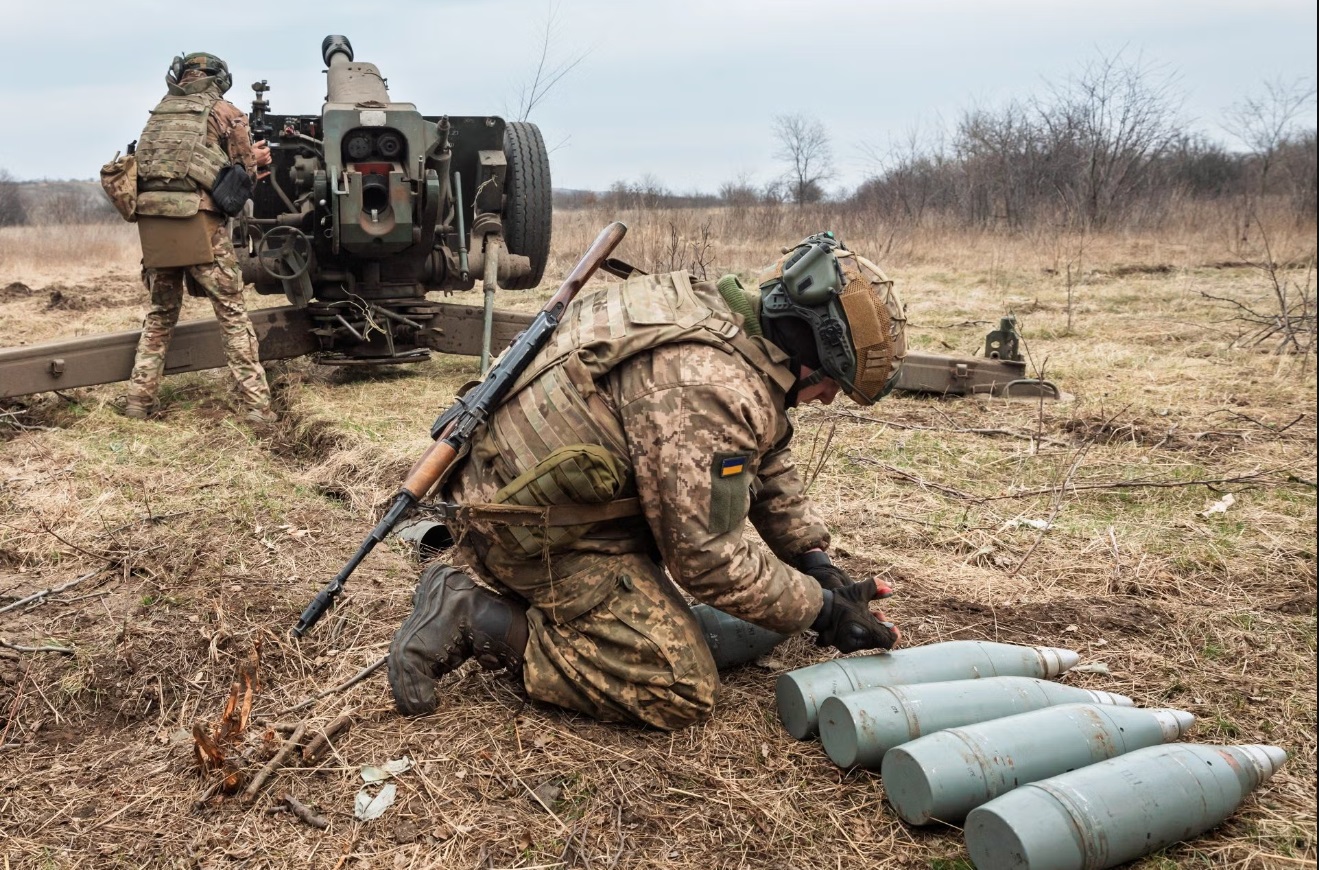 Marele obiectiv al lui Vladimir Putin în Ucraina are un nou termen limită. „Ghimpele” din coasta trupelor rușești